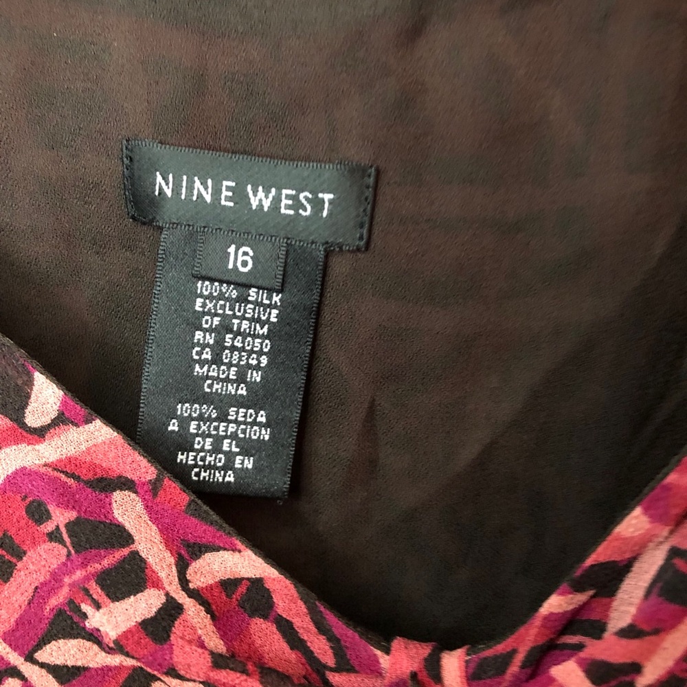 Shirt - Picture 3 of 4